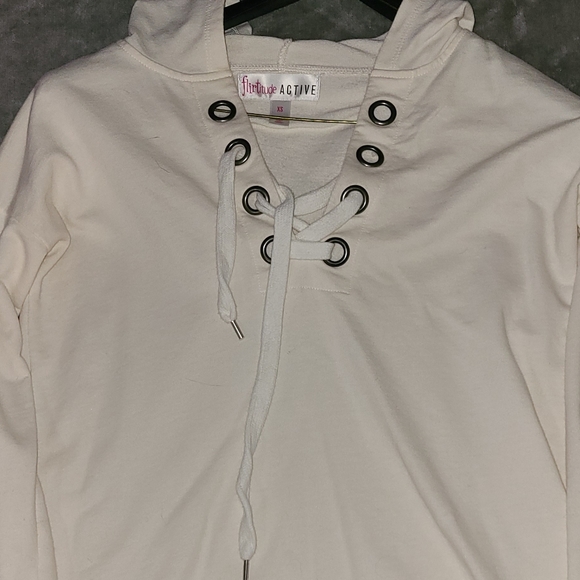 Pullover - Picture 2 of 2